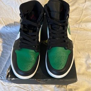 Jordan One Mids
